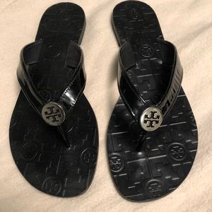 Tory Burch Black Patent Thora Sandal size 8